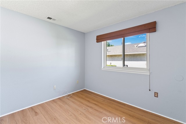 Detail Gallery Image 15 of 37 For 1068 Occidental Cir, Redlands,  CA 92374 - 3 Beds | 2 Baths