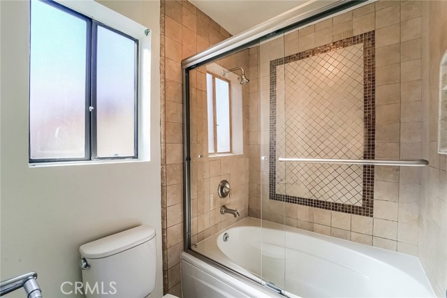 Detail Gallery Image 14 of 29 For 12093 Wagner St, Culver City,  CA 90230 - 4 Beds | 2/1 Baths