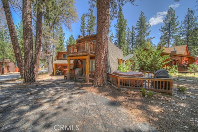 42608 Cedar Avenue, Big Bear Lake CA: https://media.crmls.org/medias/2a468bc8-aa6e-4f19-a028-f48512f11b34.jpg