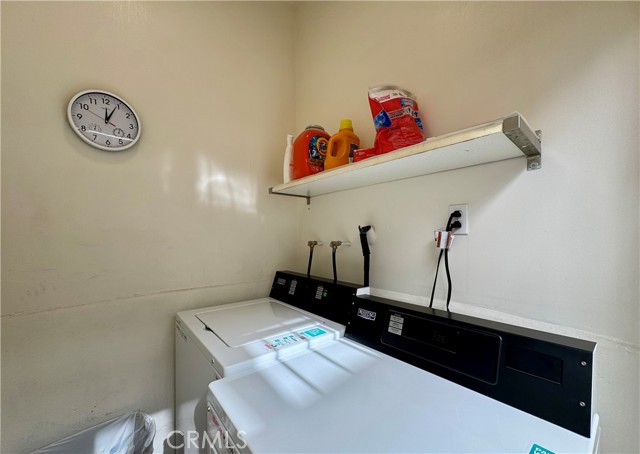 Detail Gallery Image 8 of 8 For 122 N Croft #7,  Los Angeles,  CA 90048 - 1 Beds | 1 Baths