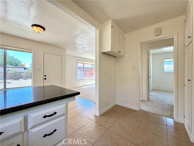 44037 Fern Avenue, Lancaster CA: https://media.crmls.org/medias/2a4713ca-d78f-4589-ab64-ff3e9ec3212e.jpg