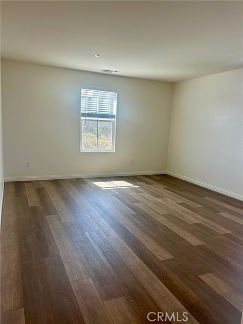 Detail Gallery Image 6 of 9 For 9645 Mondrian Ln, Riverside,  CA 92508 - 5 Beds | 3 Baths