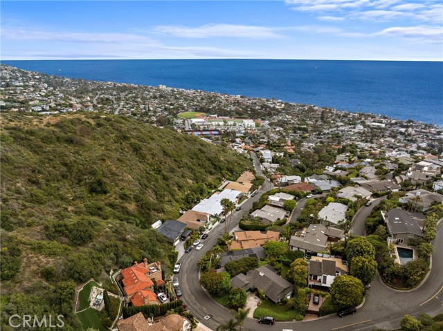 Detail Gallery Image 34 of 37 For 1165 Skyline Dr, Laguna Beach,  CA 92651 - 3 Beds | 3 Baths