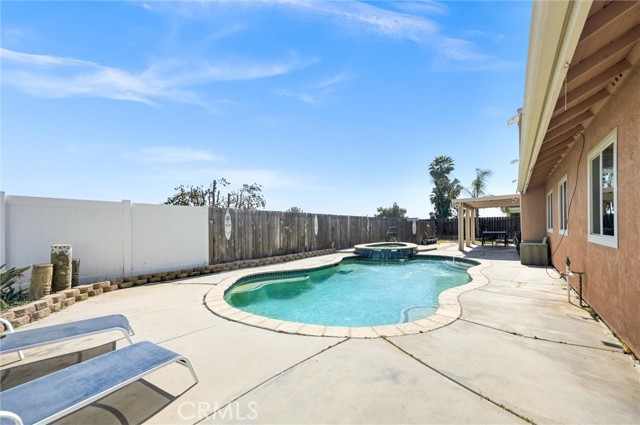 Detail Gallery Image 28 of 31 For 25653 Palm Shadows Dr, Moreno Valley,  CA 92557 - 3 Beds | 2 Baths