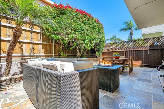 1613 Armour Lane, Redondo Beach, California 90278, 3 Bedrooms Bedrooms, ,1 BathroomBathrooms,Residential,For Sale,Armour,SB26086137