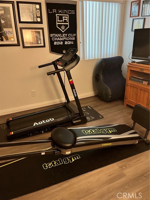 Detail Gallery Image 12 of 22 For 3653 Toscany Ct, Palmdale,  CA 93550 - 4 Beds | 2 Baths