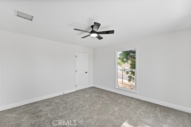 12887 Mount Vernon Avenue, Grand Terrace CA: https://media.crmls.org/medias/2a4a12c3-2697-42b5-983d-802785ec2dc9.jpg