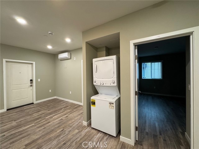 Detail Gallery Image 10 of 29 For 621 N Normandie Ave, Los Angeles,  CA 90004 - 5 Beds | 5 Baths