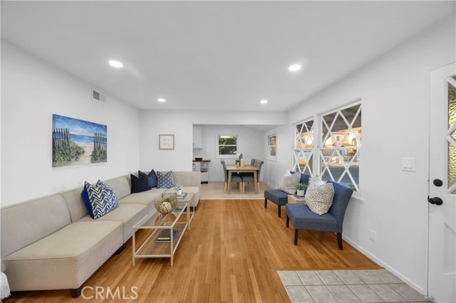 Detail Gallery Image 10 of 65 For 3691 Cortner, Long Beach,  CA 90808 - 3 Beds | 2 Baths