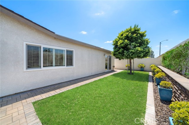 Detail Gallery Image 38 of 38 For 9181 Sherry Cir, Huntington Beach,  CA 92646 - 4 Beds | 2 Baths