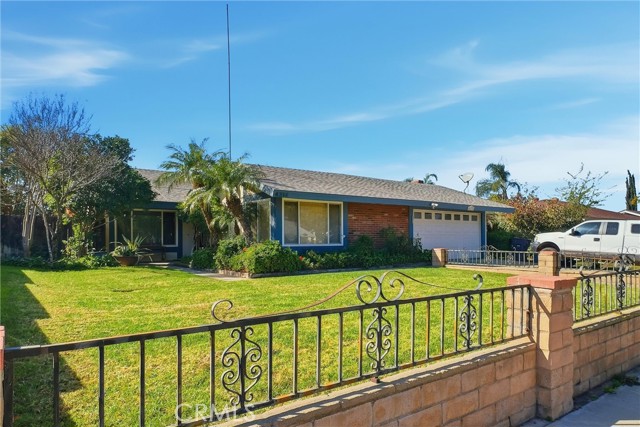 Detail Gallery Image 2 of 32 For 4314 Baggett Dr, Riverside,  CA 92505 - 4 Beds | 2 Baths