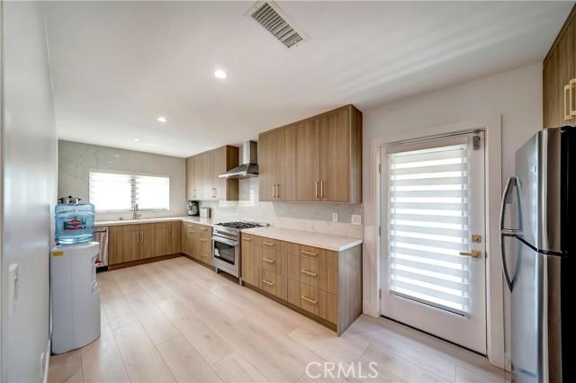 Detail Gallery Image 31 of 72 For 5355 Aldea Ave, Encino,  CA 91316 - 5 Beds | 5/1 Baths