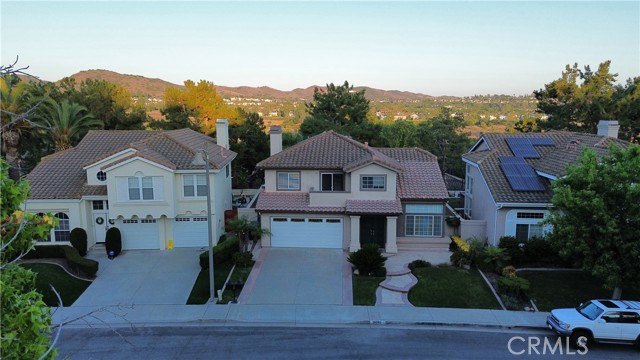 26582 Via Mondelo, Mission Viejo CA: https://media.crmls.org/medias/2a4f4ee3-4ed4-439d-83a1-2b1f1edaa13f.jpg