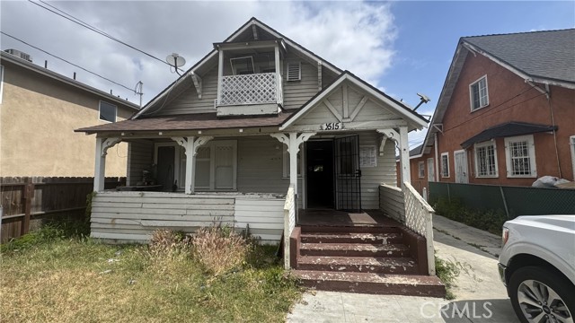 1515 E Martin Luther King Jr Boulevard, Los Angeles CA: https://media.crmls.org/medias/2a513b71-737f-4a63-9ba2-ac87fa7a5af8.jpg