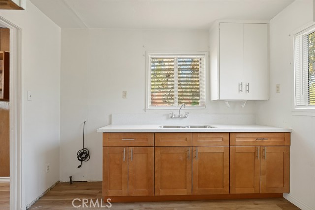 Detail Gallery Image 11 of 18 For 32930 Rim of the World, Running Springs,  CA 92382 - 2 Beds | 2 Baths