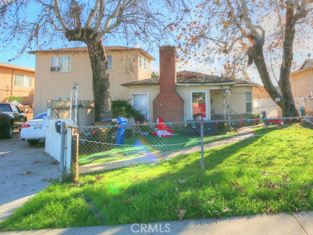 Detail Gallery Image 4 of 6 For 1380 E Kingsley, Pomona,  CA 91767 - 5 Beds | 3 Baths