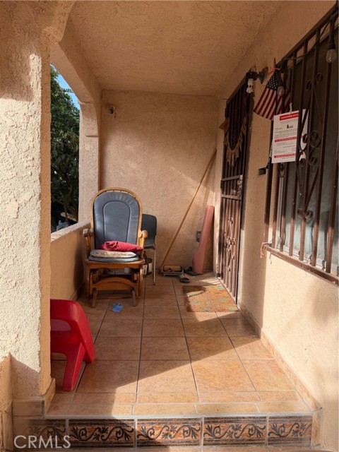 Detail Gallery Image 4 of 52 For 1419 E. 111th St., Los Angeles,  CA 90059 - – Beds | – Baths