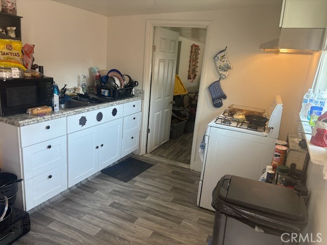 Detail Gallery Image 4 of 8 For 827 R St, Merced,  CA 95341 - – Beds | – Baths