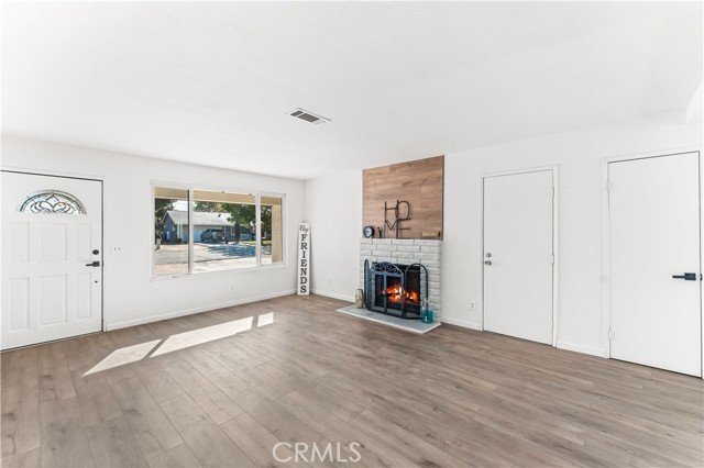 Detail Gallery Image 5 of 38 For 40131 E 174th St, Palmdale,  CA 93591 - 4 Beds | 2 Baths