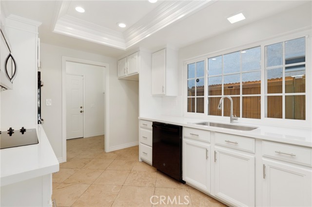 Detail Gallery Image 16 of 45 For 21841 Zuni, Lake Forest,  CA 92630 - 4 Beds | 2/1 Baths