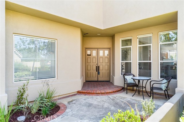 3 Vista Frondosa, Rancho Santa Margarita CA: https://media.crmls.org/medias/2a563352-3bdd-44ed-a81a-2a2d612b066a.jpg
