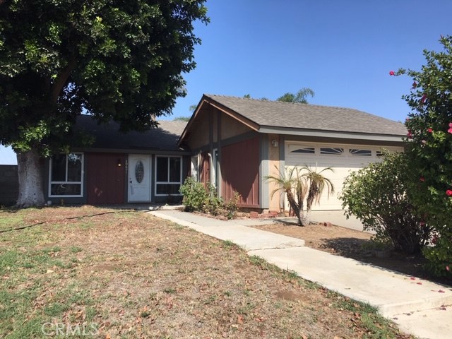 10691 Zodiac Dr, Riverside, CA 92503