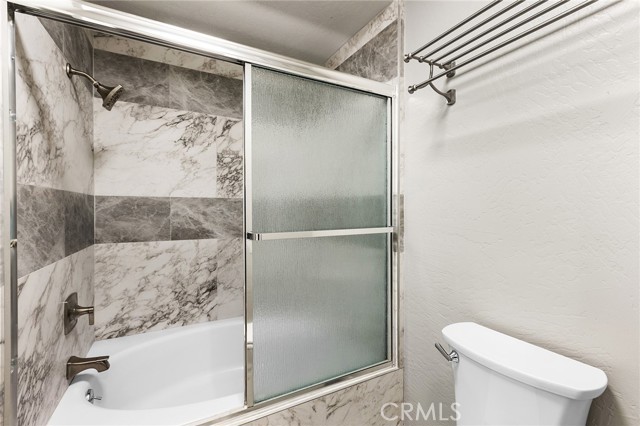 Detail Gallery Image 38 of 66 For 38260 Oaktree, Murrieta,  CA 92562 - 2 Beds | 2/1 Baths