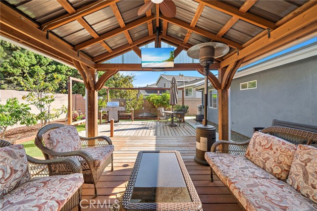 Detail Gallery Image 26 of 44 For 17075 Buttonwood St, Fountain Valley,  CA 92708 - 3 Beds | 3/1 Baths