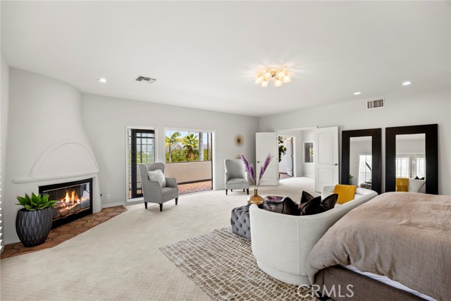 417 W Las Palmas Drive, Fullerton CA: https://media.crmls.org/medias/2a581c26-9db4-4f85-9438-acf7f79014e9.jpg
