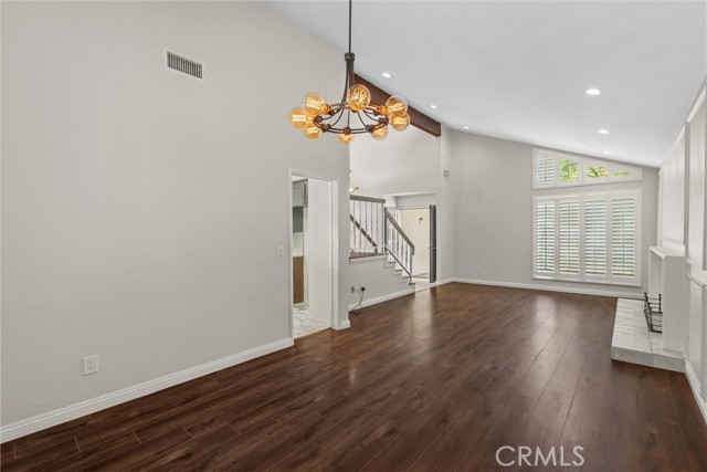 24101 Cindy Lane, Lake Forest CA: https://media.crmls.org/medias/2a58cabd-5445-4522-986a-79f1c2a4d4bc.jpg