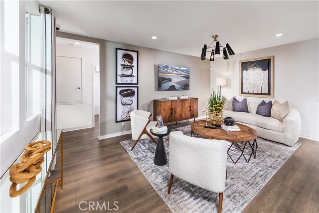 Detail Gallery Image 4 of 11 For 4100 E Circle Paseo #205,  Ontario,  CA 91764 - 3 Beds | 2 Baths