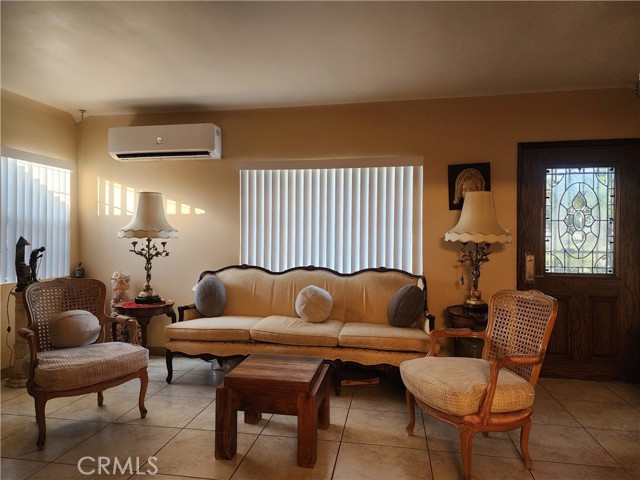12138 Magnolia Street, El Monte CA: https://media.crmls.org/medias/2a58ebc7-c10b-4363-8e0d-abf7df4e3f8f.jpg