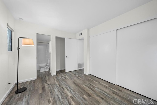 Detail Gallery Image 4 of 11 For 504 Orchid Ave, Corona Del Mar,  CA 92625 - 2 Beds | 1 Baths