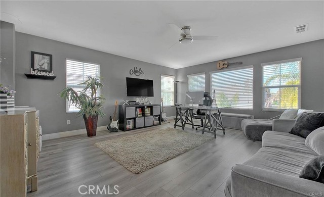 7376 Reserve Place, Rancho Cucamonga CA: https://media.crmls.org/medias/2a5a2dd5-1998-4766-8561-aa05d958e9b0.jpg