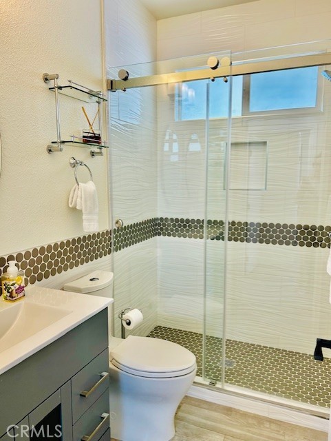 Detail Gallery Image 19 of 39 For 237 Plymouth Ave, Newport Beach,  CA 92660 - 3 Beds | 2 Baths