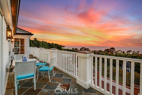 Detail Gallery Image 4 of 51 For 1409 via Arco, Palos Verdes Estates,  CA 90274 - 5 Beds | 5/2 Baths