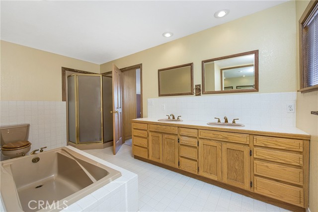 Detail Gallery Image 17 of 35 For 1524 Martin St, Lakeport,  CA 95453 - 4 Beds | 3 Baths