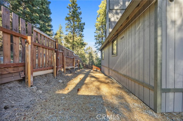 Detail Gallery Image 32 of 55 For 1408 Zermatt Dr, –,  CA 93222 - 3 Beds | 3/1 Baths