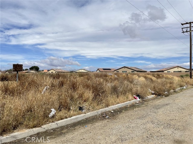 Image 5 of 6 For 0 Cor Ave I Challenger Way