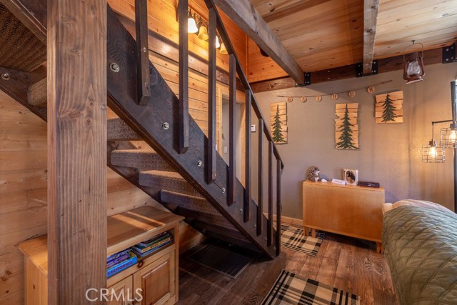 Detail Gallery Image 10 of 28 For 38756 Big Bear Bld, Big Bear Lake,  CA 92315 - 2 Beds | 2 Baths