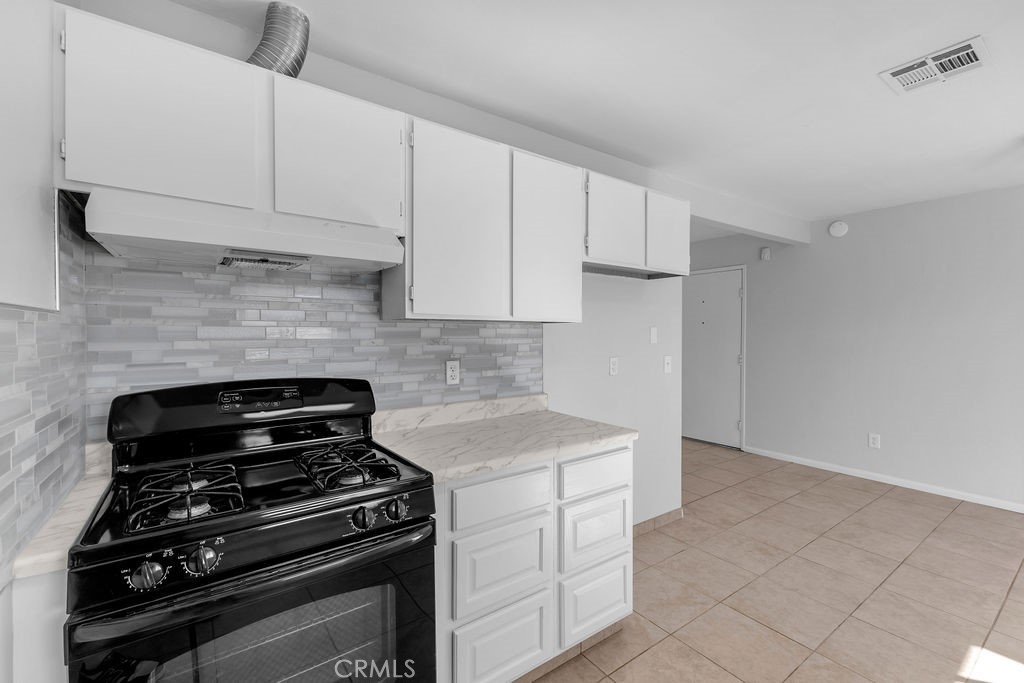 MLS #DW25244054 image #16