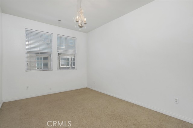 629 Forest Park Boulevard, Oxnard CA: https://media.crmls.org/medias/2a5c51fb-b835-4e28-91ba-c1c6699d2baf.jpg