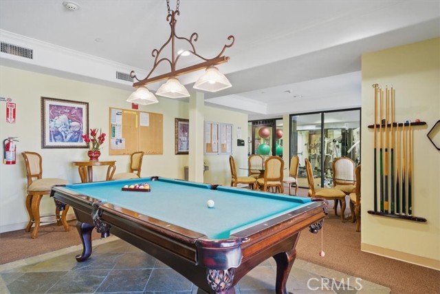 21345 Hawthorne Boulevard, Torrance CA: https://media.crmls.org/medias/2a5d0278-47b5-4e81-b4ca-3c8083c44b44.jpg