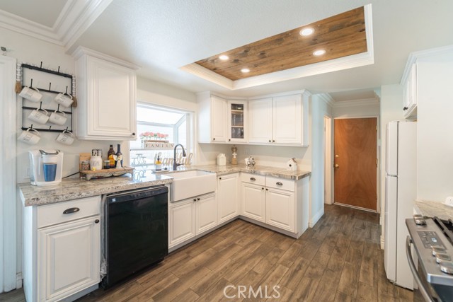 Detail Gallery Image 15 of 48 For 8636 Rancho Cerona Dr, Paramount,  CA 90723 - 4 Beds | 2/1 Baths