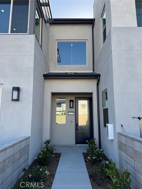 Detail Gallery Image 1 of 9 For 3268 South Coral Paseo, Ontario,  CA 91761 - 2 Beds | 2 Baths