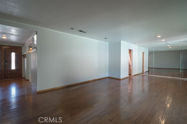 Detail Gallery Image 12 of 34 For 5557 Wentworth Dr, Riverside,  CA 92505 - 4 Beds | 2 Baths
