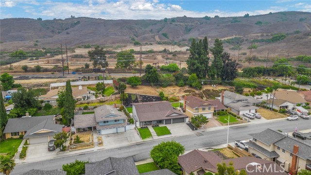 Detail Gallery Image 6 of 49 For 18273 Midbury St, Brea,  CA 92821 - 4 Beds | 3 Baths