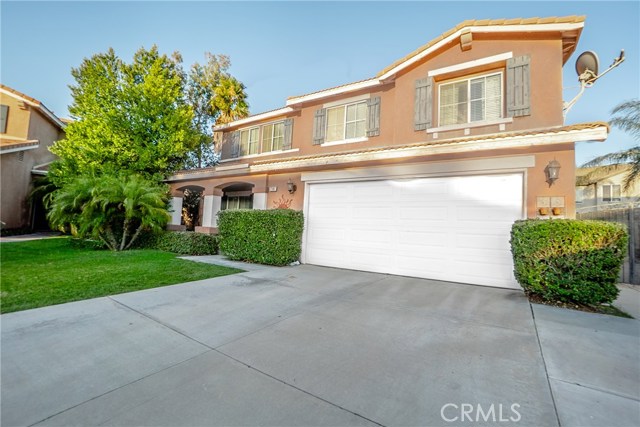 7161 Plum Tree Pl, Fontana, CA 92336