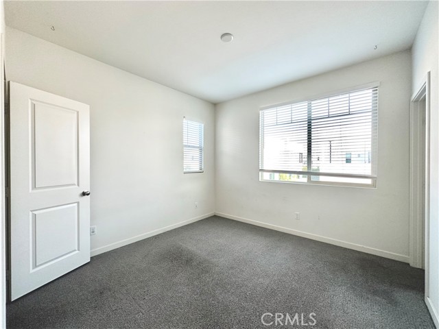 147 Episode, Irvine CA: https://media.crmls.org/medias/2a5f39cc-3282-4406-890e-b4de0b8614cf.jpg