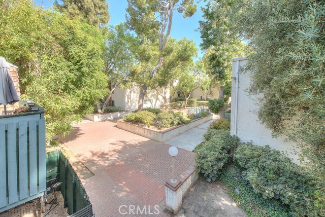 5700 Etiwanda, 212 photo 21